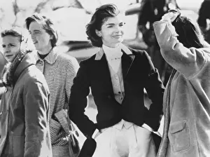 Jacqueline Kennedy and Women at the Piedmont Foxhounds Races