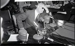 Testifying Prints: Jake Greasy Thumb Guzick Seated @ Tria