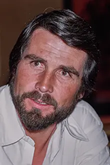 Huty36535 Prints: James Brolin