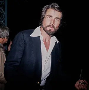 Huty36534 Prints: James Brolin, American Actor