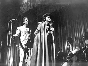 James Brown Performing At The Apollo