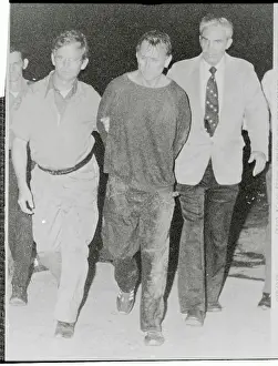 Tennessee Prints: James Earl Ray Being Lead by Policemen
