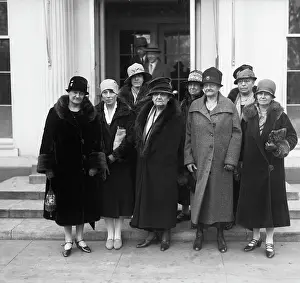 Petition Prints: Jane Addams and Others Outside White House
