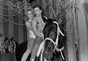 Huty36113 Prints: Jane Krakowski & Adam Storke