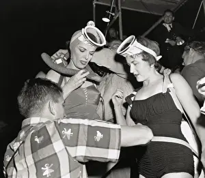 Jane Russell and Reporter Preparing for Underwater Premiere