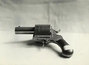 1880s Prints: Janssen's Photographic Revolver