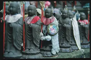 Kamakura Prints: Japanese Deity Statue