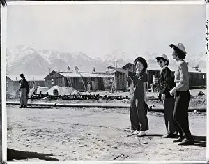 Evacuation Prints: Japanese Girls Looking Over New Home