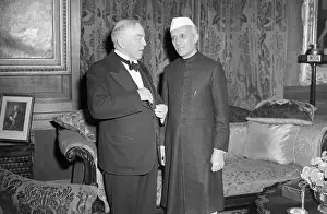 Ottawa Prints: Jawaharlal Nehru Chatting with W.L. Mackenzie King