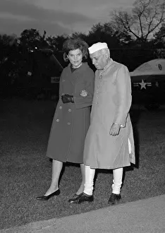 Helicopter Prints: Jawaharlal Nehru With Jackie Kennedy