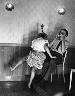 Wall Light Prints: Jazz Dancing