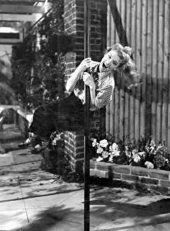 Jean Carson