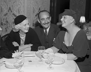 Parenthood Prints: Jean Harlow Conversing with Her Parents