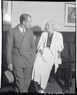 Jean Harlow and Hal Rosson Conversing