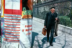 French Text Prints: Jean Piaget Taking a Walk