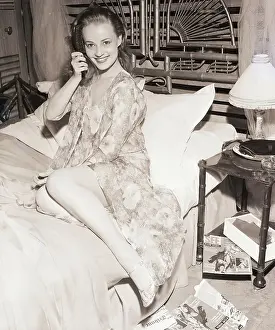 Outfit Prints: Jeanne Moreau in Pajamas and Robe Outfit