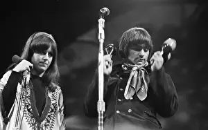 Acr044129 Prints: Jefferson Airplane At The Monterey Pop Festival