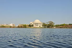 Images Dated 5th April 2010: Jefferson Memorial
