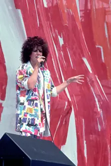 Iconic Concert Prints: Celebrate the Unforgettable Music Event That United the World: Jefferson Starship