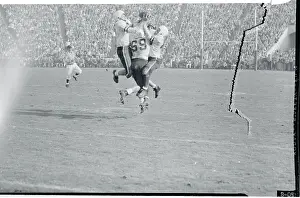 Jerry Gustafson Grabbing a Pass