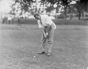 Jesse Sweetser in Golfing Position