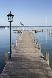 Images Dated 14th October 2012: Jetty, Lake Starnberg at Seeshaupt, Bavaria, Germany, Europe, PublicGround