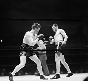 Braddock Prints: Jim Braddock Boxing Against Tommy Farr