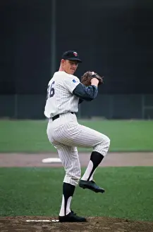 Jim Kaat Pitching the Ball