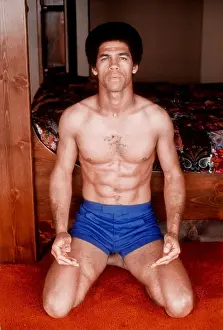 94174688jk Prints: Jim Kelly Portrait Session
