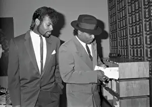8 1 18 Ochs Prints: Jimmy Jam and Terry Lewis Visit Right On! Magazine Offices