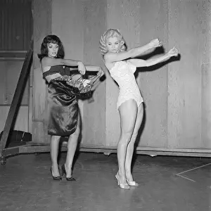 Joan Collins Doing Striptease