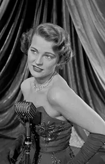 Joan The Crooner