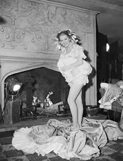 Joan Fontaine Undressing