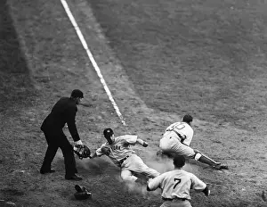 Umpire Prints: Joe Di Maggio Sliding Safely Home, 1941