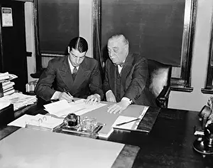 Joe DiMaggio Signing Contract