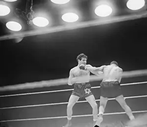 Joe Louis Fighting Max Baer