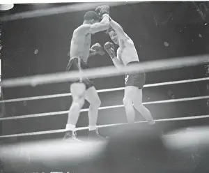 Joe Louis and Max Baer Fighting