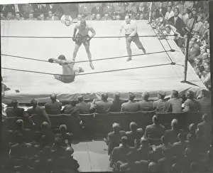 Joe Louis Winning Boxing Match with Lee Savold