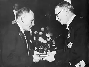 John Enders Receiving the Noble Peace Prize