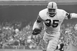 Pittsburgh Steelers Prints: John Henry Johnson Running with Football