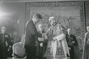 Tapestry Prints: John Kennedy and Pope Paul VI