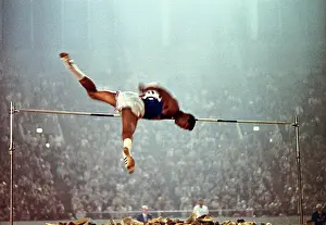 John Thomas Clearing High bar