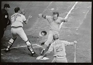 Johnny Bench Scoring Run