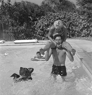 94174688jcarson Prints: Johnny Carson And Joan