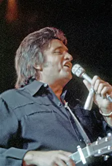 Johnny Cash Performing