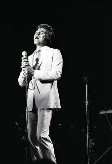94174688 Jmathis Prints: Johnny Mathis Live