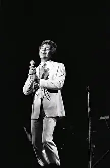 94174688 Jmathis Prints: Johnny Mathis Live