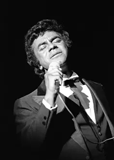 94174688 Jmathis Prints: Johnny Mathis Live