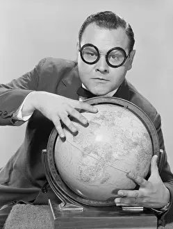 Jonathan Winters with Globe