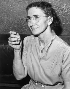 Murderer Prints: Juanita Spinelli: First Woman to Die in California's Gas Chamber